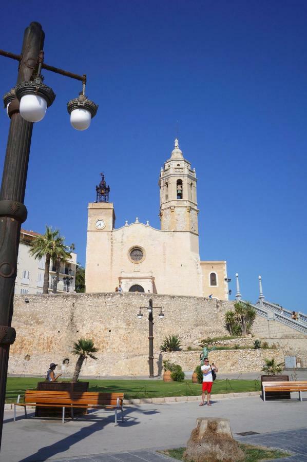 Love Sitges & Beach المظهر الخارجي الصورة